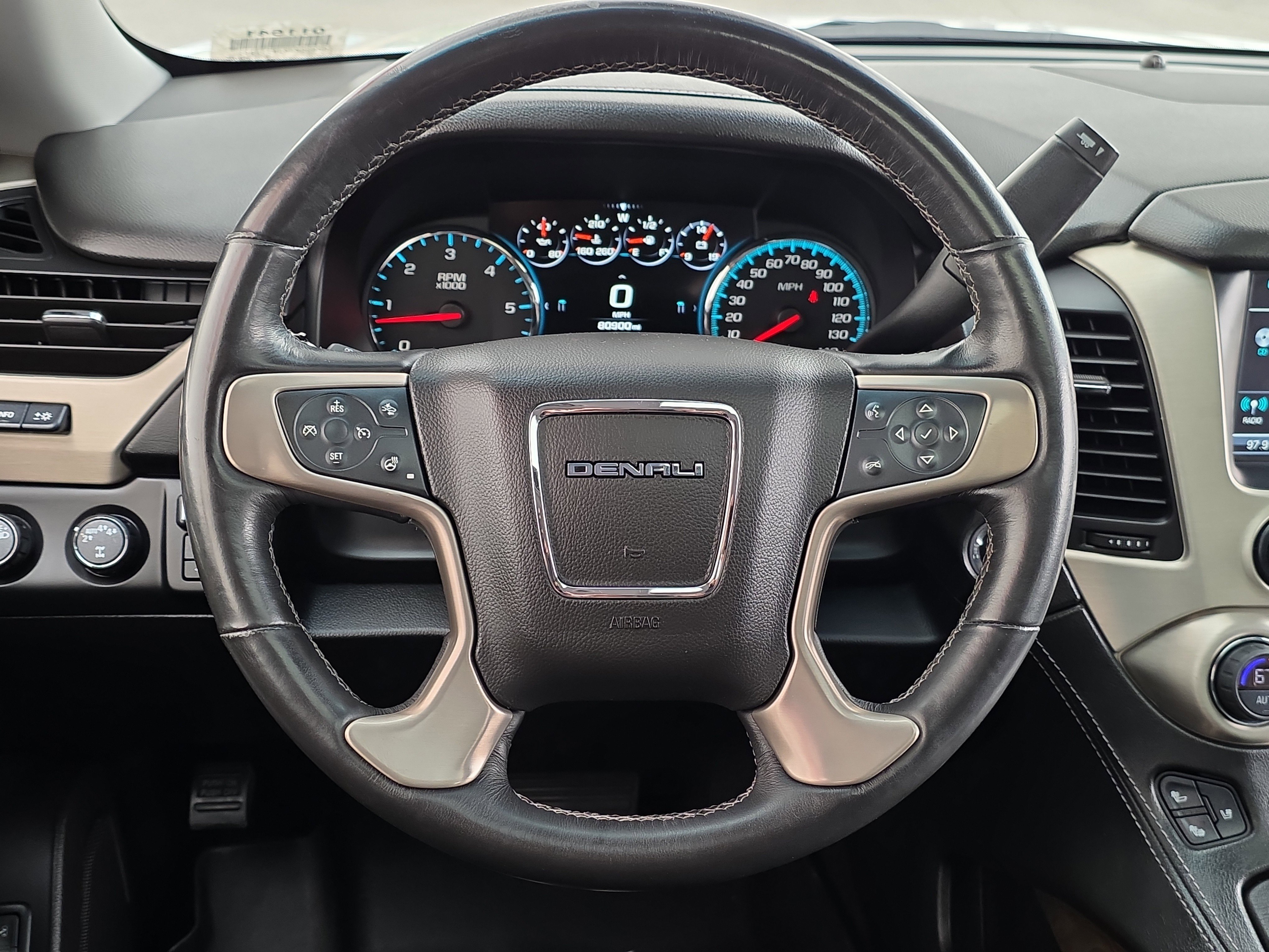 Used 2018 GMC Yukon Denali w/ Open Road Package AWD/4WD image 19