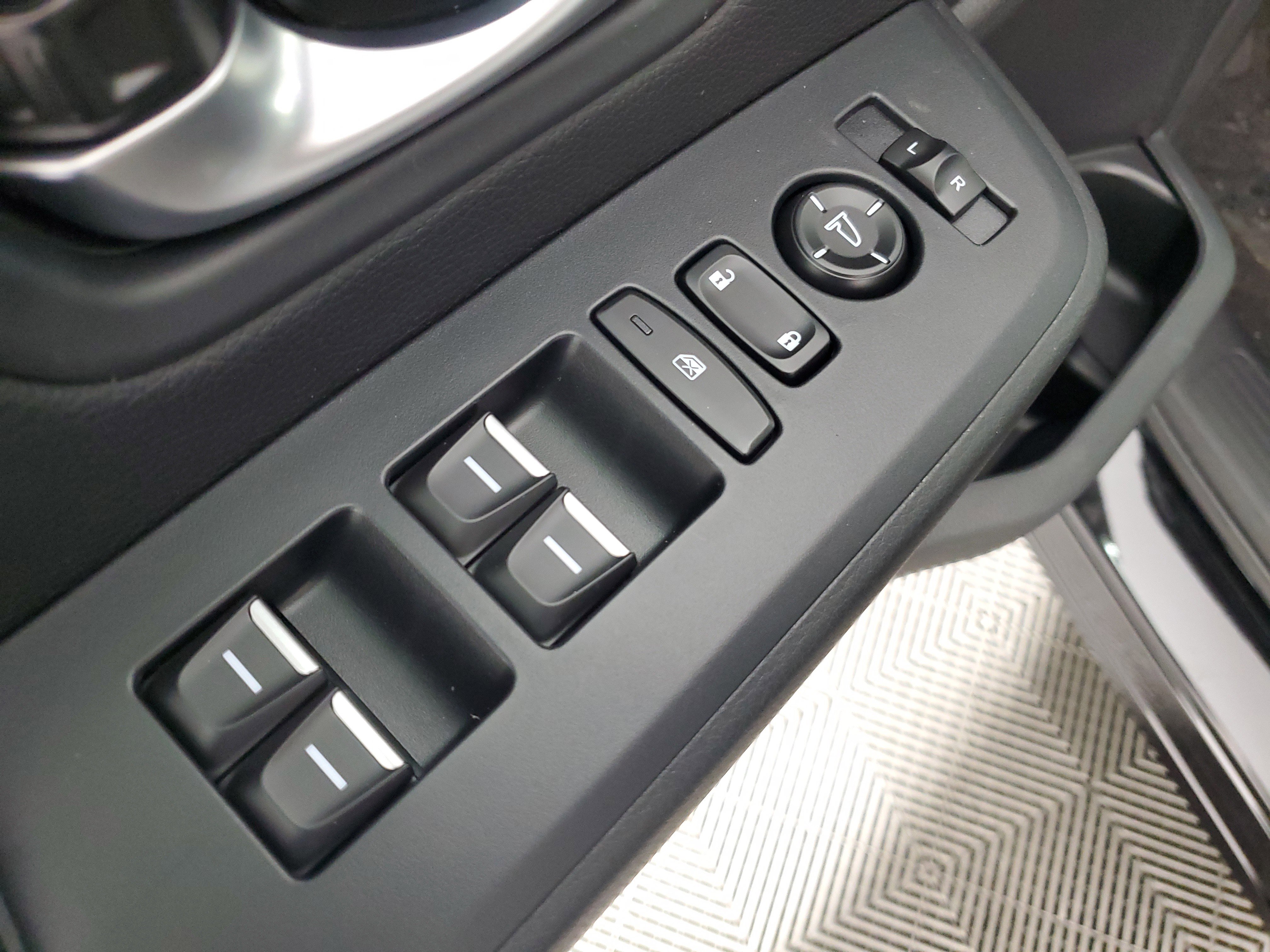 New 2026 Honda Pilot Sport image 27