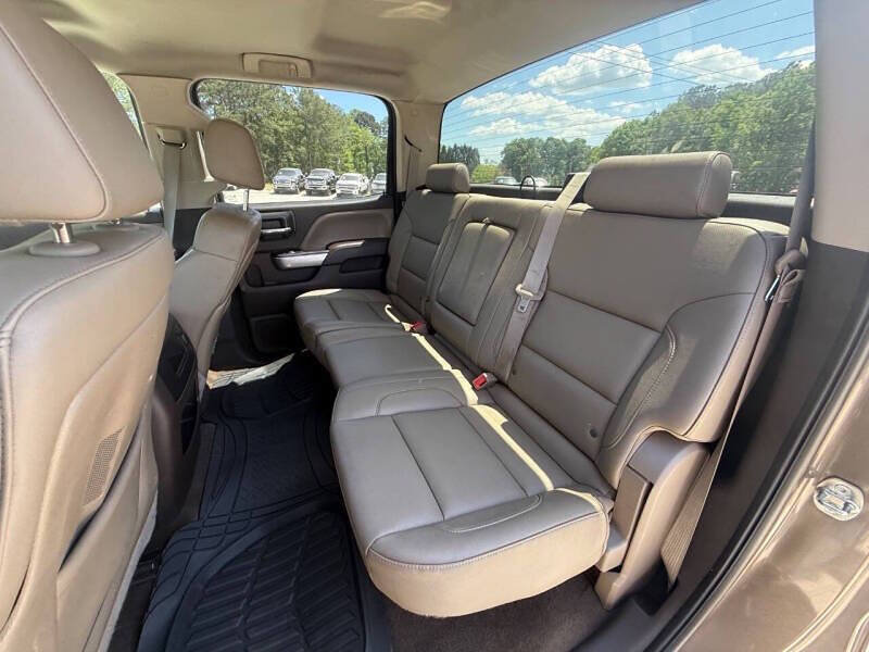 Used 2015 Chevrolet Silverado 2500 LTZ w/ Duramax Plus Package AWD/4WD image 12