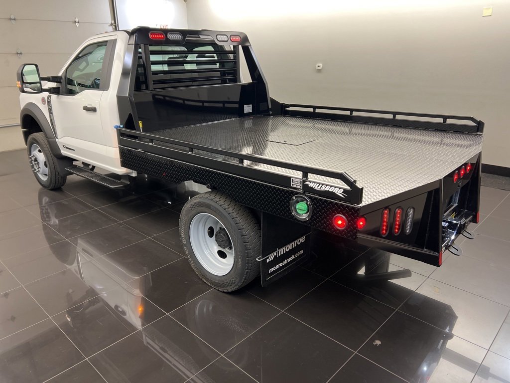 New 2026 Ford F550 4x4 Regular Cab Super Duty image 4