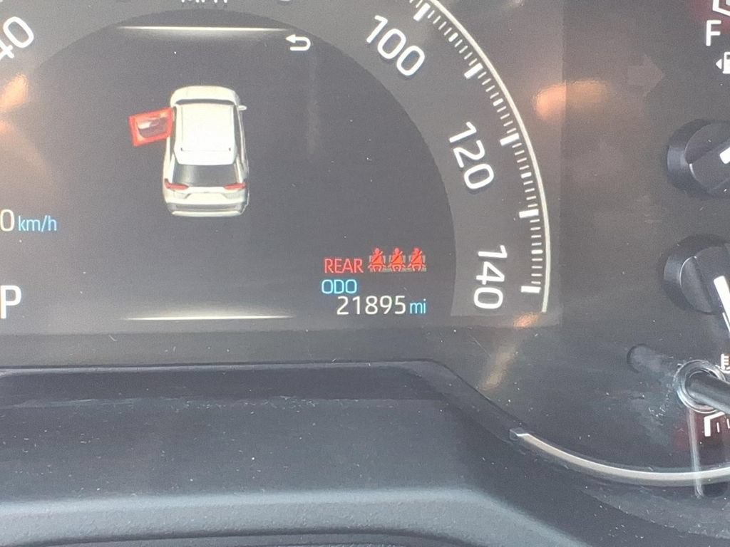 Used 2025 Toyota RAV4 LE FWD image 23