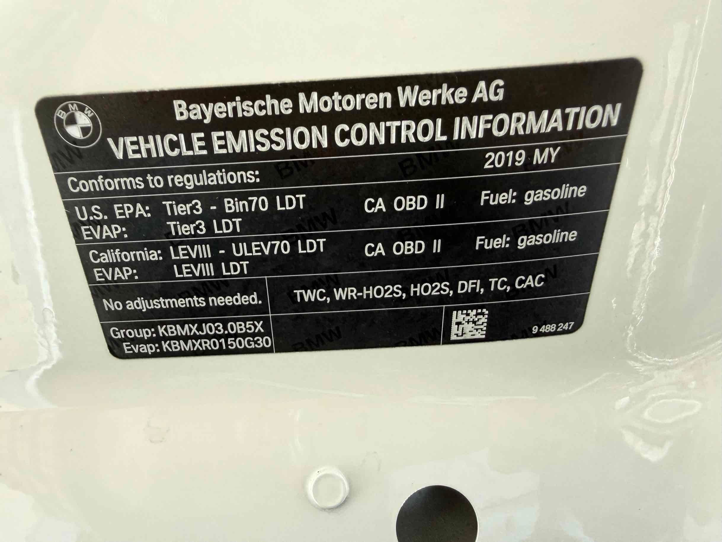 Used 2019 BMW X4 xDrive30i w/ Driving Assistance Package AWD/4WD image 22