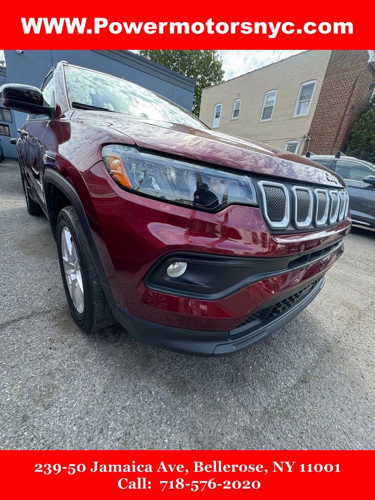 Used 2022 Jeep Compass Latitude AWD/4WD image 10