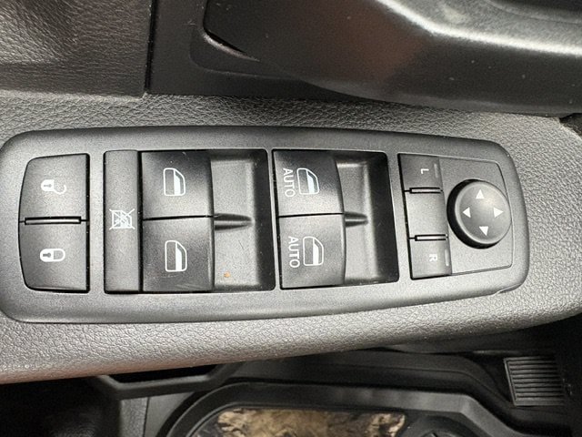 Used 2018 RAM 2500 Tradesman w/ Chrome Appearance Group AWD/4WD image 20