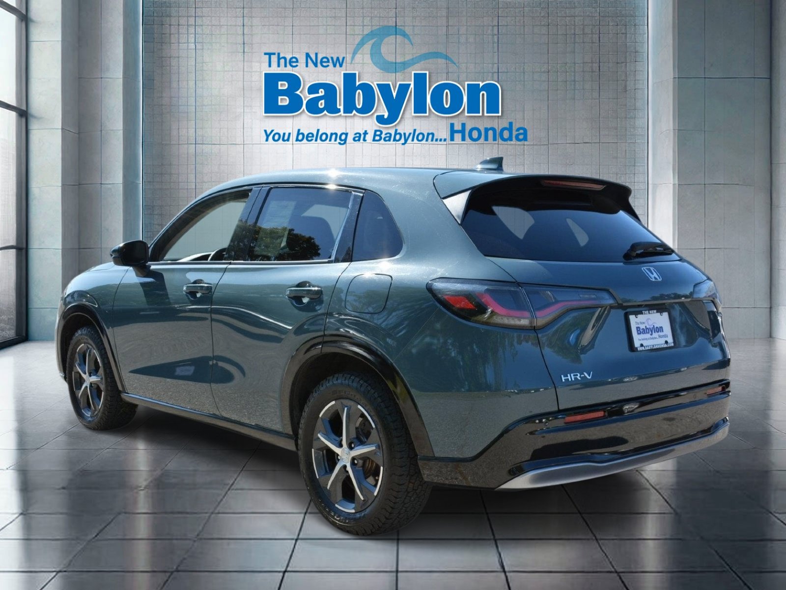 Used 2025 Honda HR-V EX-L image 3
