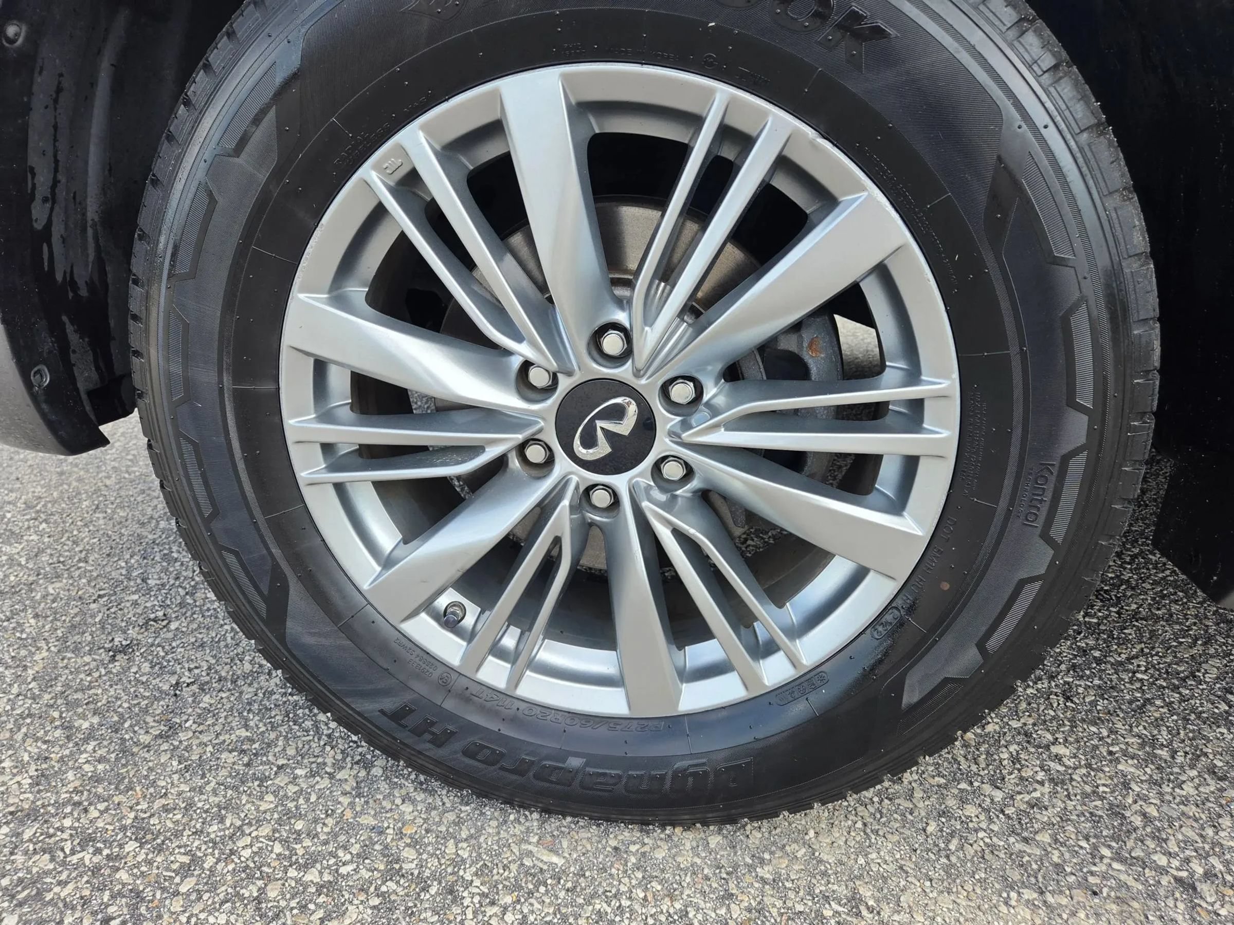 Used 2020 INFINITI QX80 Luxe w/ Proassist Package AWD/4WD image 11