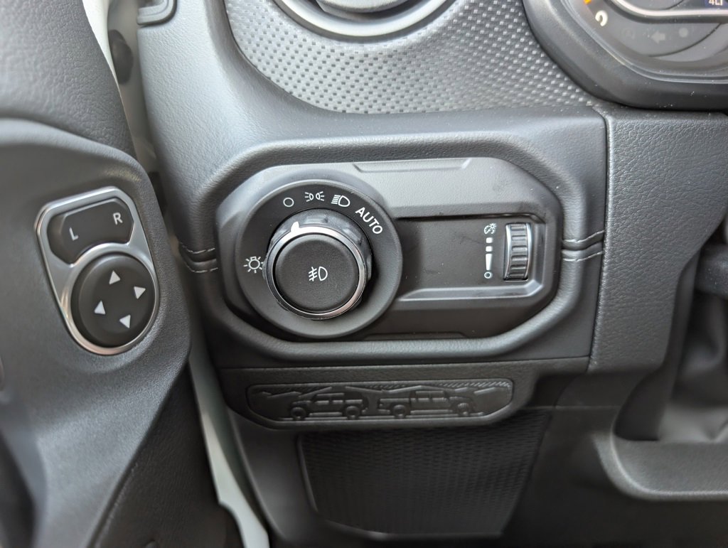 New 2026 Jeep Wrangler Unlimited Rubicon image 39