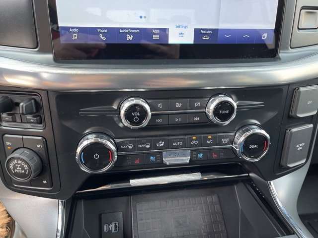 Used 2022 Ford F150 Lariat image 21