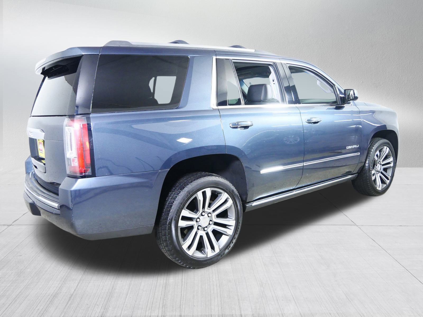 Used 2019 GMC Yukon Denali w/ Denali Ultimate Package image 7