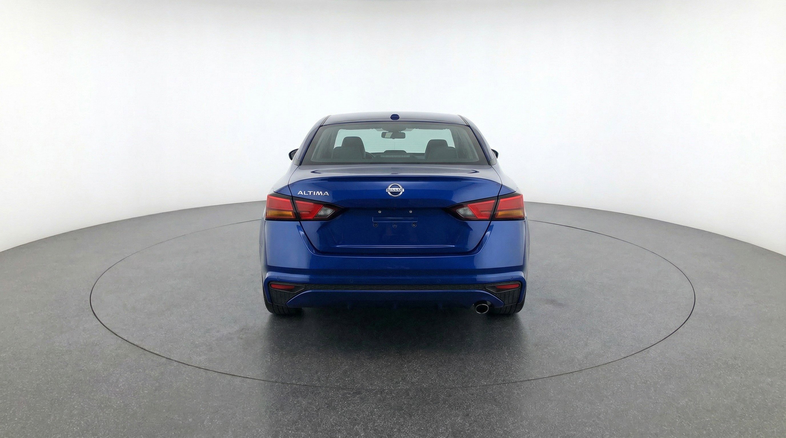 Used 2025 Nissan Altima 2.5 SV image 7