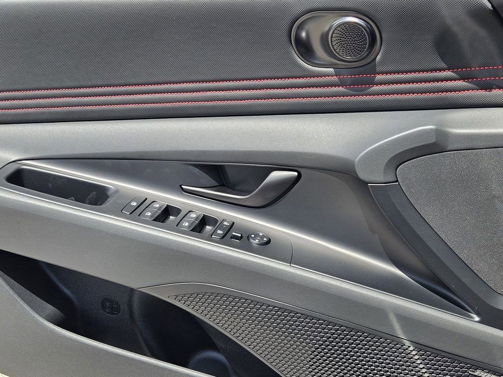 New 2026 Hyundai Elantra N Line FWD image 22