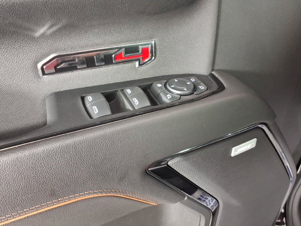 Used 2024 GMC Sierra 1500 AT4 w/ Technology Package AWD/4WD image 14