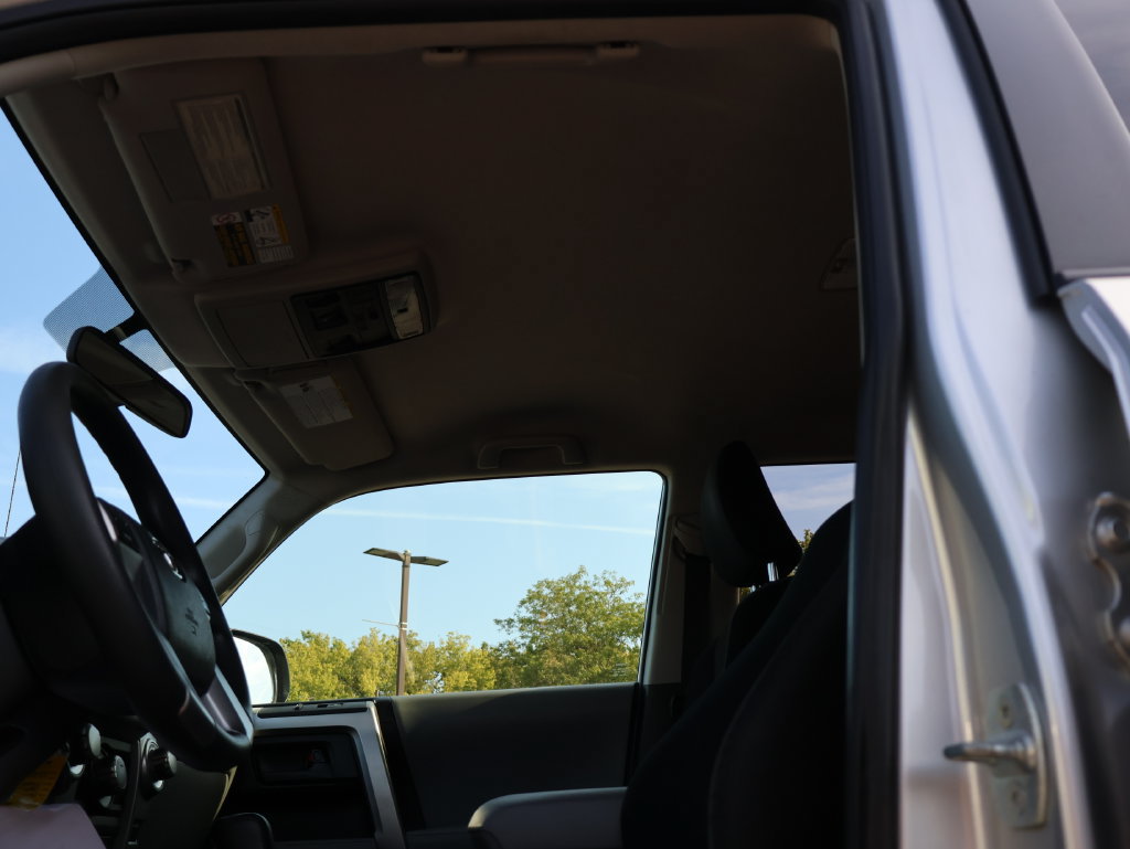 Used 2013 Toyota 4Runner SR5 AWD/4WD image 27