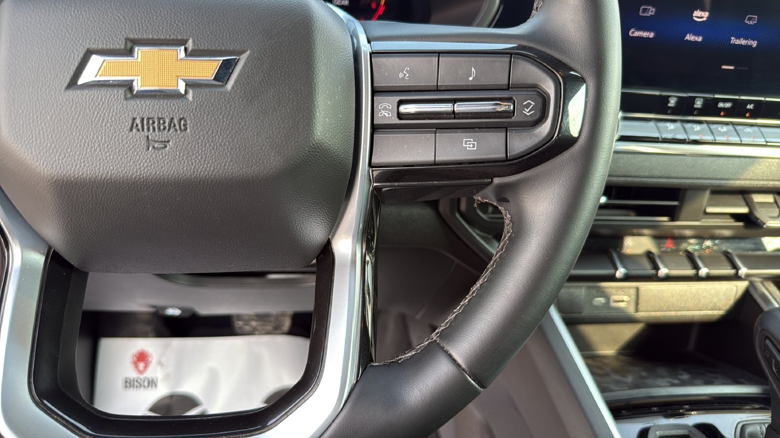 Used 2025 Chevrolet Colorado W/T w/ WT Convenience Package II RWD image 15