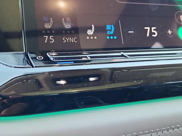 New 2026 Volkswagen Atlas Peak Edition AWD/4WD image 15