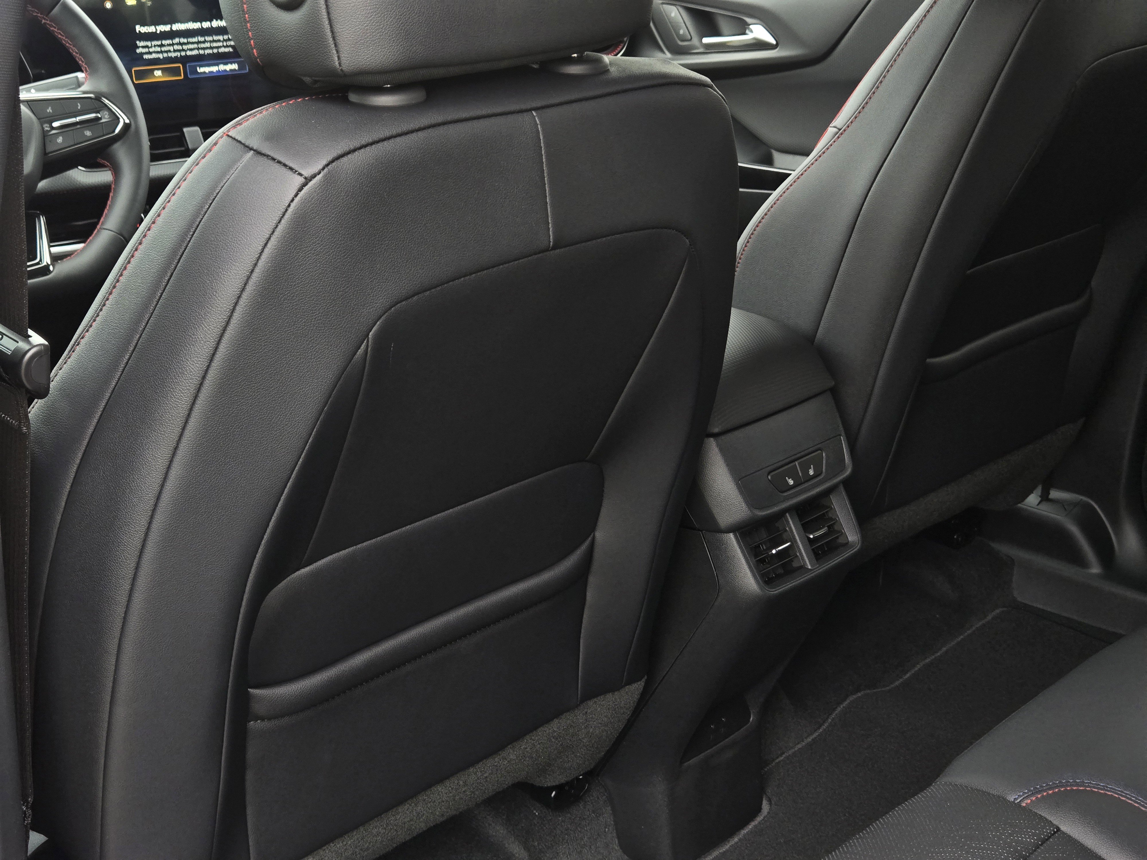 New 2026 Chevrolet Equinox RS FWD image 19