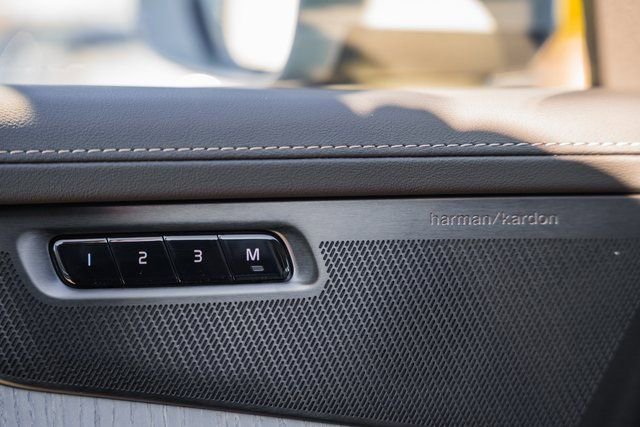 New 2026 Volvo XC90 T8 Ultra w/ Protection Package Premier image 41