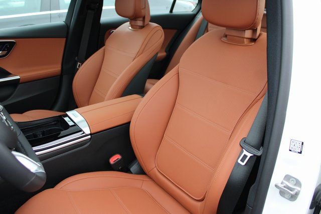 New 2025 Mercedes-Benz C 300 4MATIC Sedan image 26