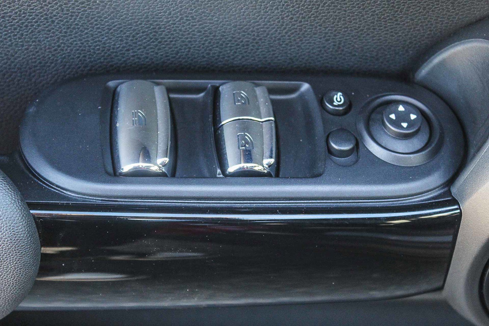 Used 2017 MINI Cooper S image 20