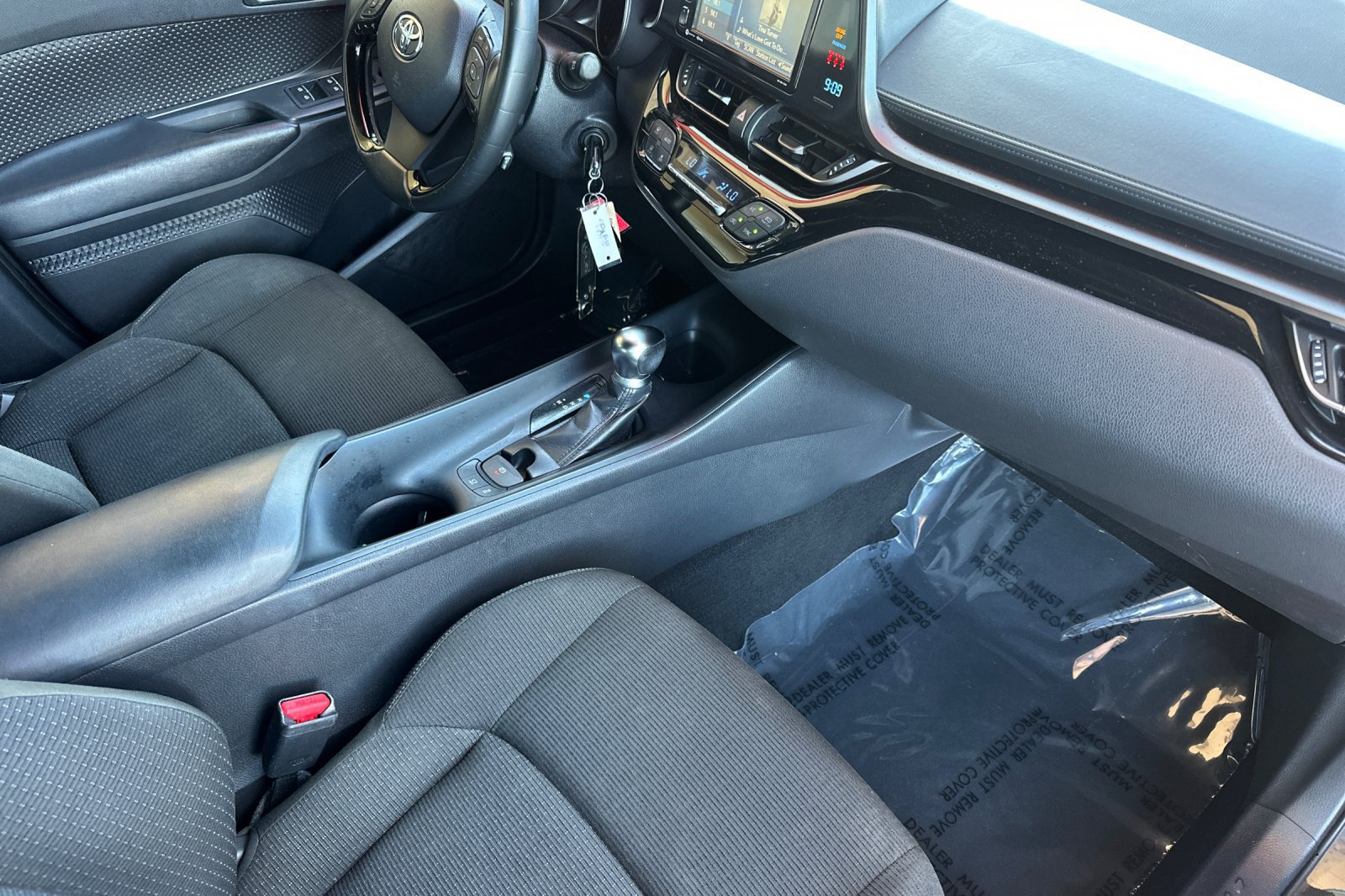 Certified 2018 Toyota C-HR XLE FWD image 19