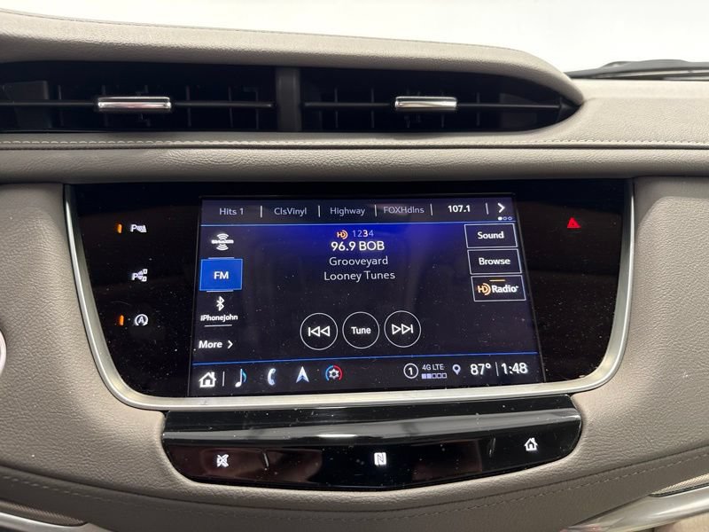 Used 2021 Cadillac XT5 Premium Luxury FWD image 30