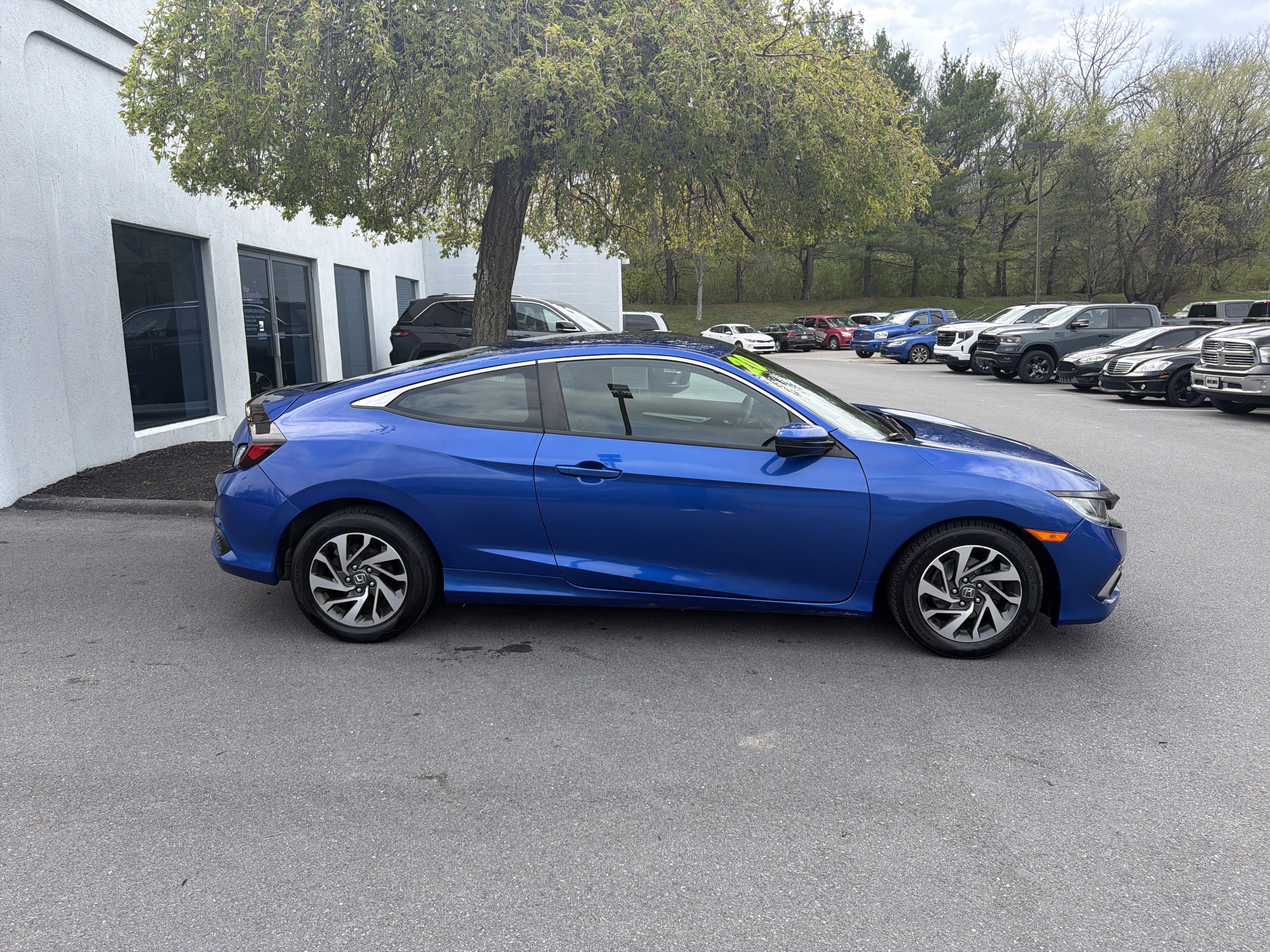 Used 2020 Honda Civic LX image 2
