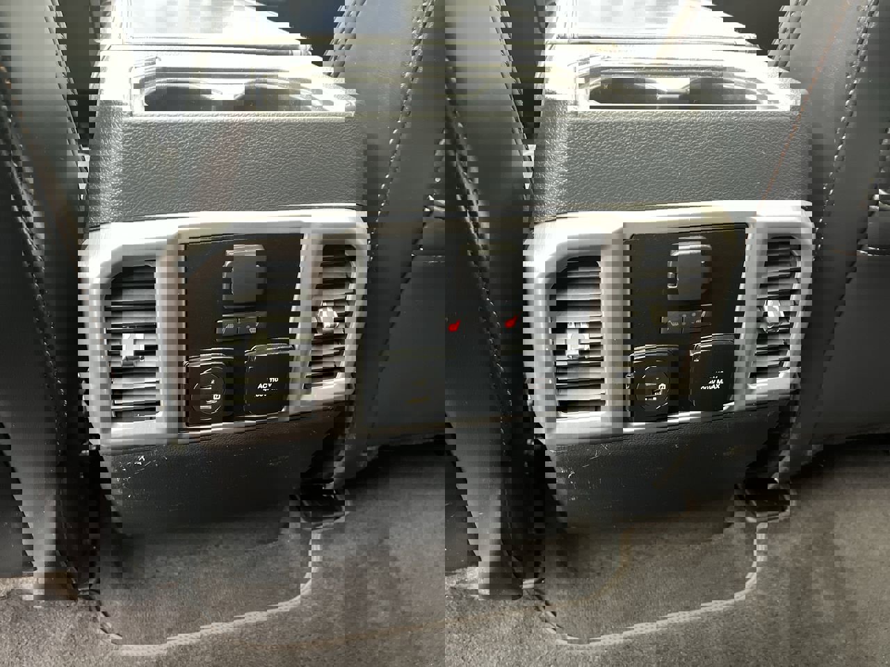 Certified 2022 Ford F250 Platinum image 15