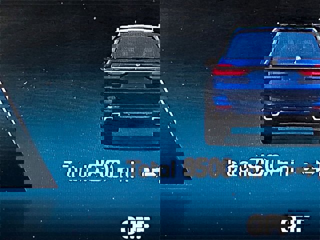 Used 2025 BMW X7 xDrive40i w/ Executive Package image 23