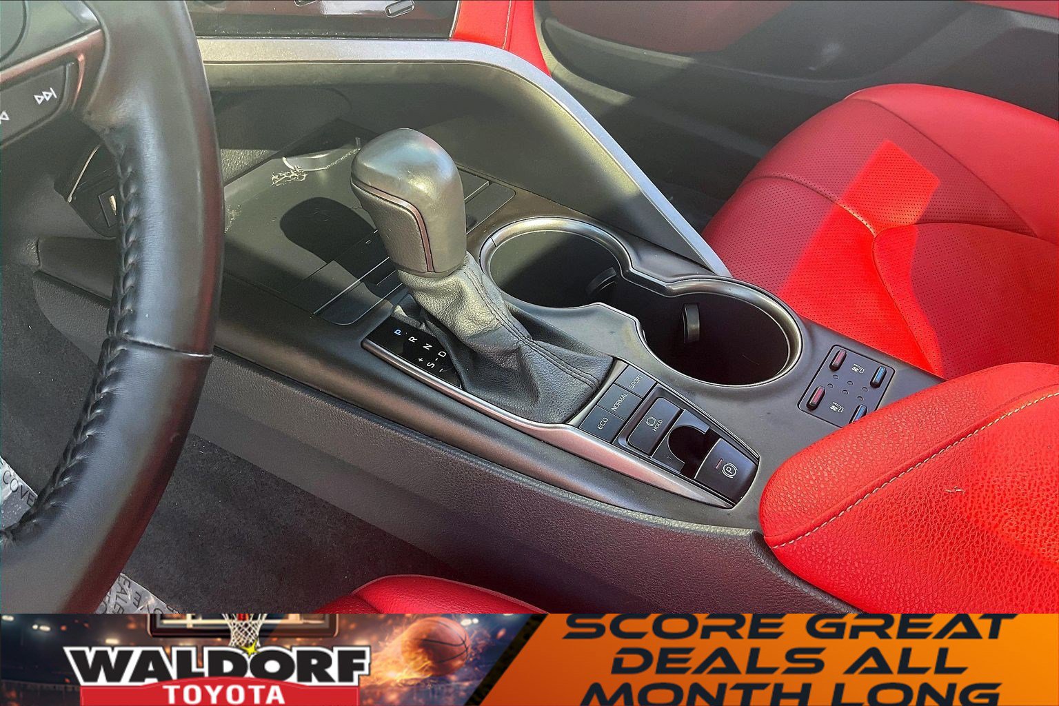 Used 2022 Toyota Camry XSE w/ Navigation Package image 22