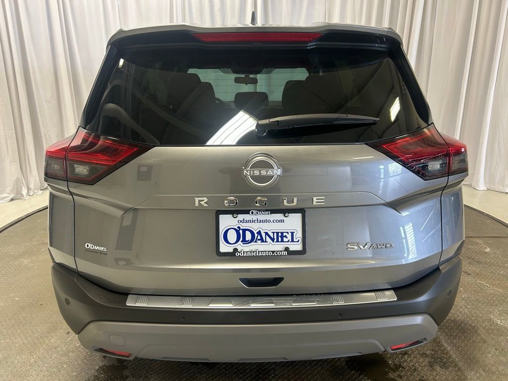 Used 2023 Nissan Rogue SV image 27