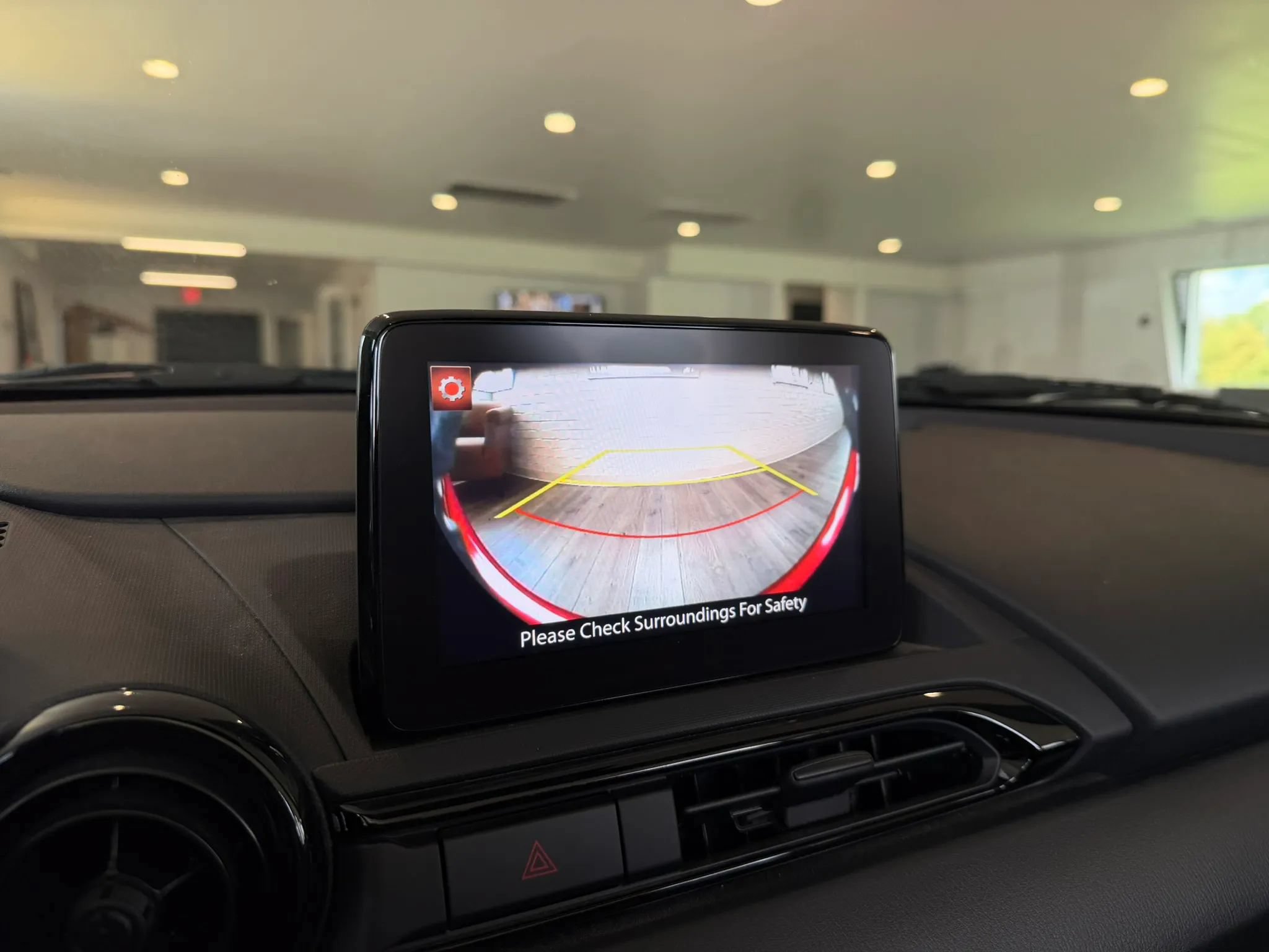 Used 2022 MAZDA MX-5 Miata Sport RWD image 11
