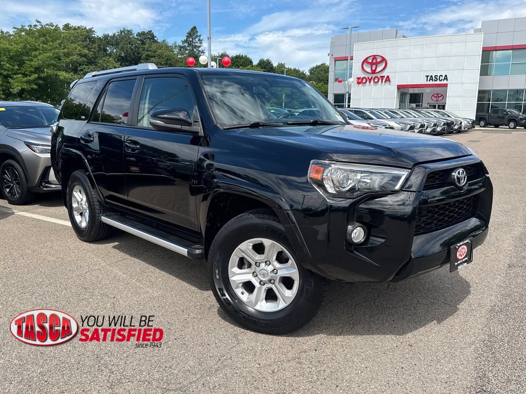 Used 2017 Toyota 4Runner SR5 Premium AWD/4WD image 1