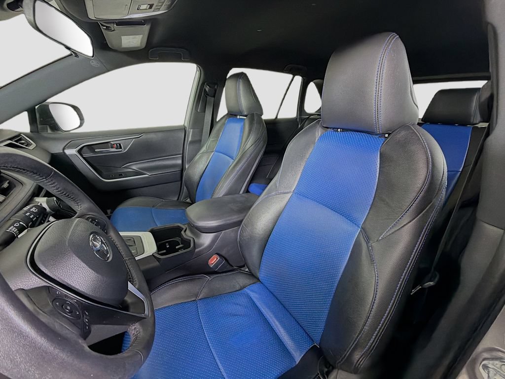Used 2022 Toyota RAV4 SE AWD/4WD image 12