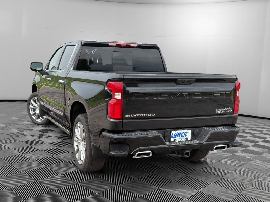New 2026 Chevrolet Silverado 1500 High Country AWD/4WD image 2