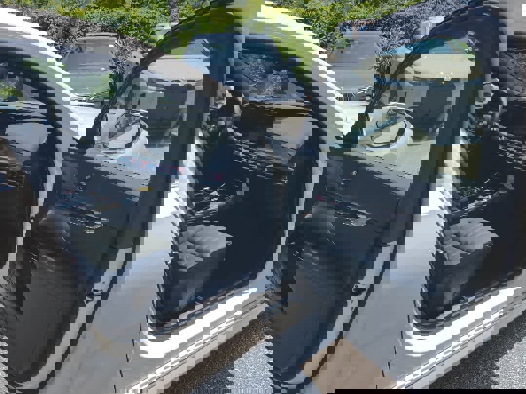 Used 2024 BMW i7 eDrive50 image 10