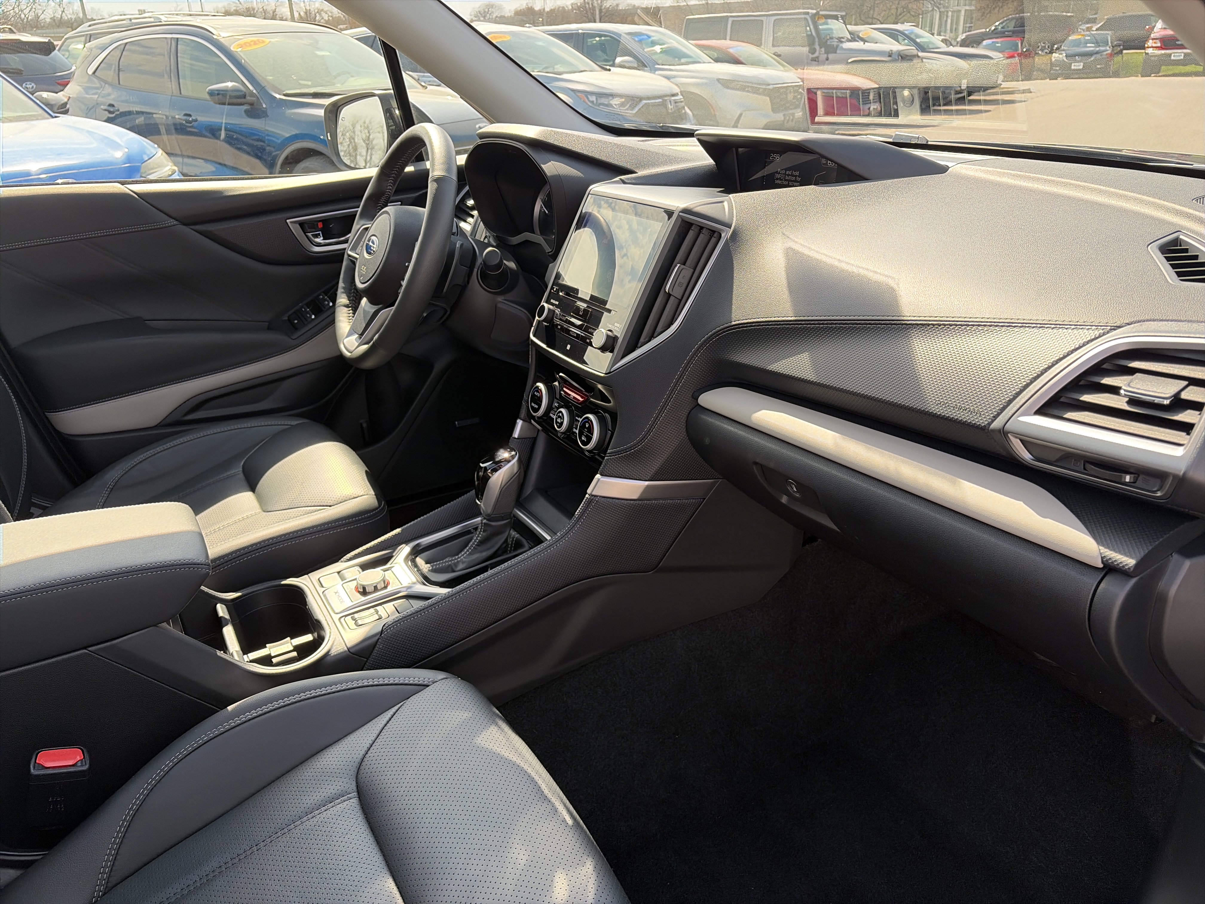Used 2022 Subaru Forester Limited w/ Popular Package #2 image 15