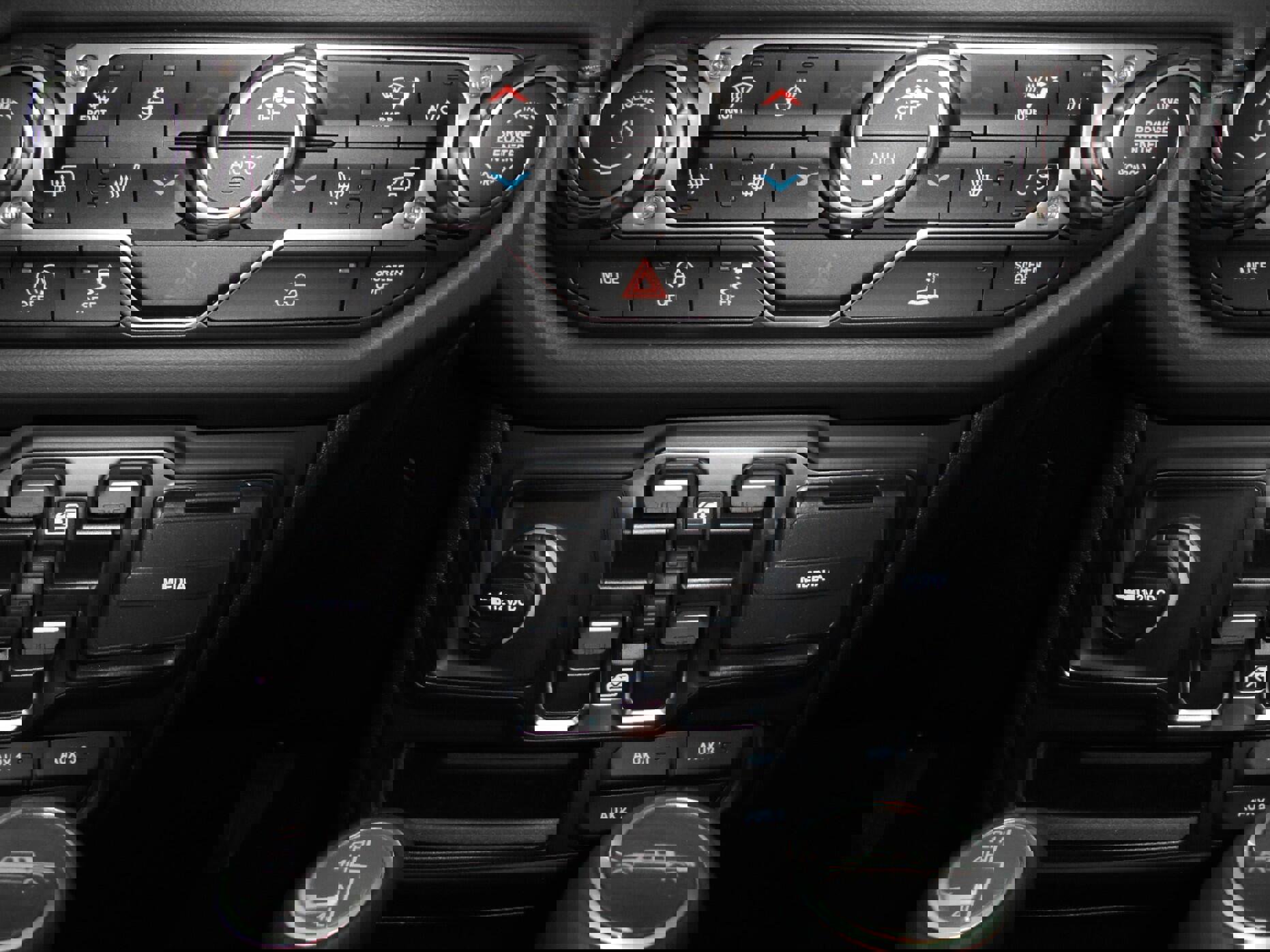 New 2025 Jeep Gladiator Sport image 18