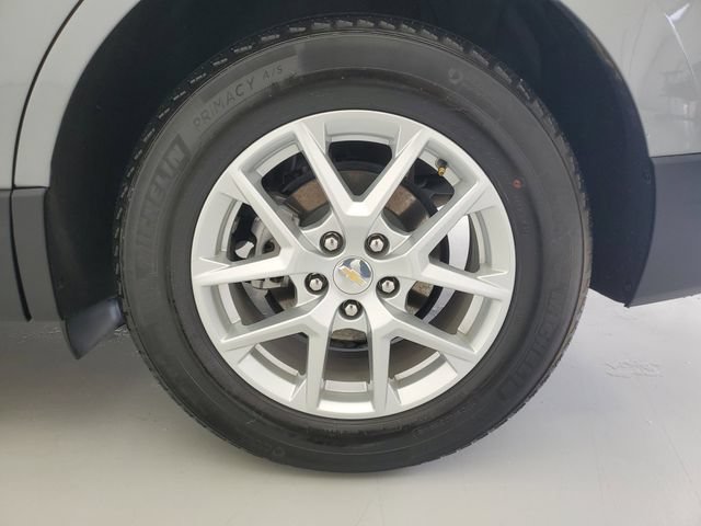 Used 2023 Chevrolet Equinox LT FWD image 13