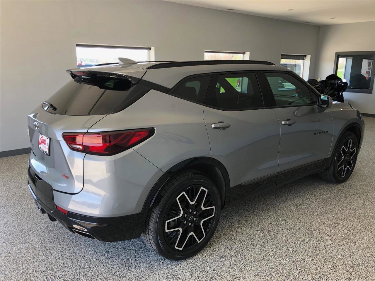 Used 2024 Chevrolet Blazer RS w/ Driver Confidence II Package image 4