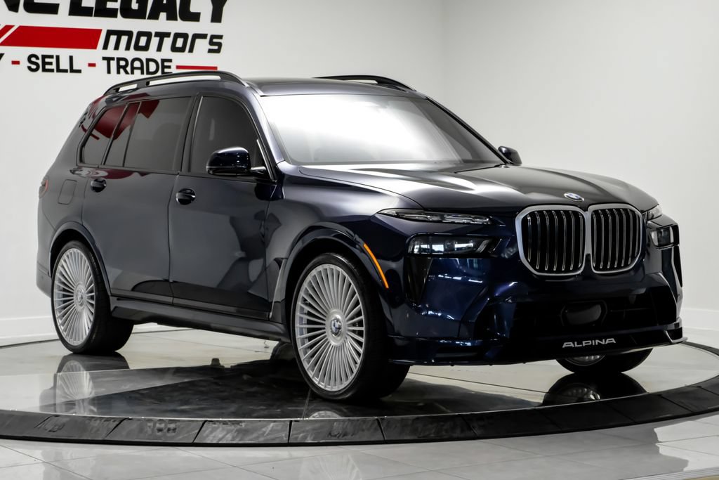 Used 2024 BMW ALPINA XB7 AWD/4WD image 3