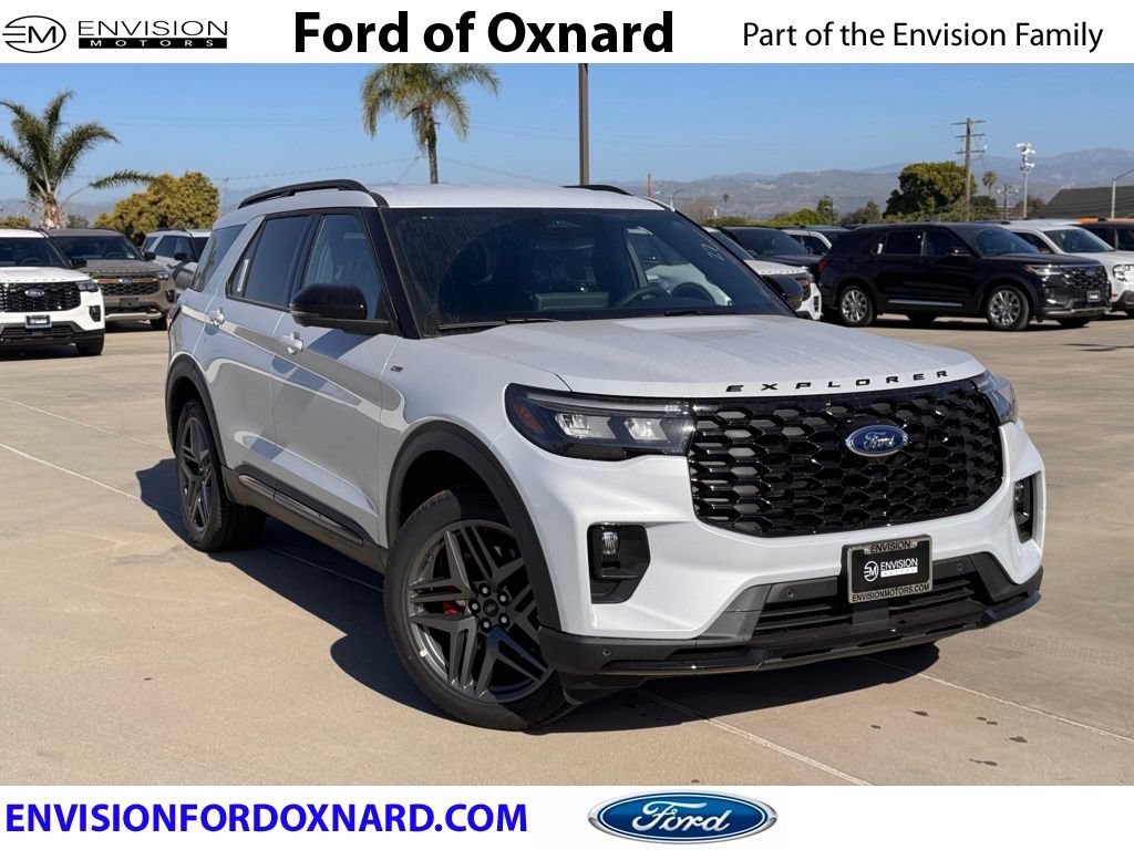 New 2026 Ford Explorer ST-Line w/ ST-Line Street Pack