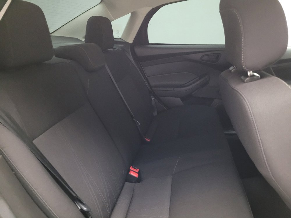 Used 2018 Ford Focus S FWD image 19