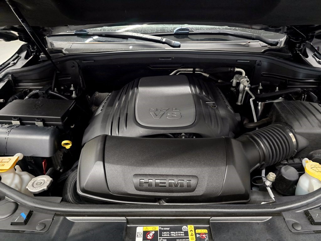 Used 2023 Dodge Durango R/T w/ Blacktop Package AWD/4WD image 13