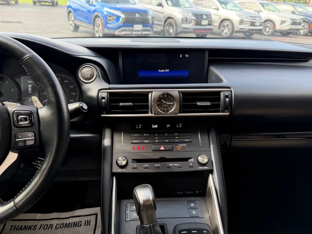 Used 2019 Lexus IS 300 w/ Premium Package RWD image 41
