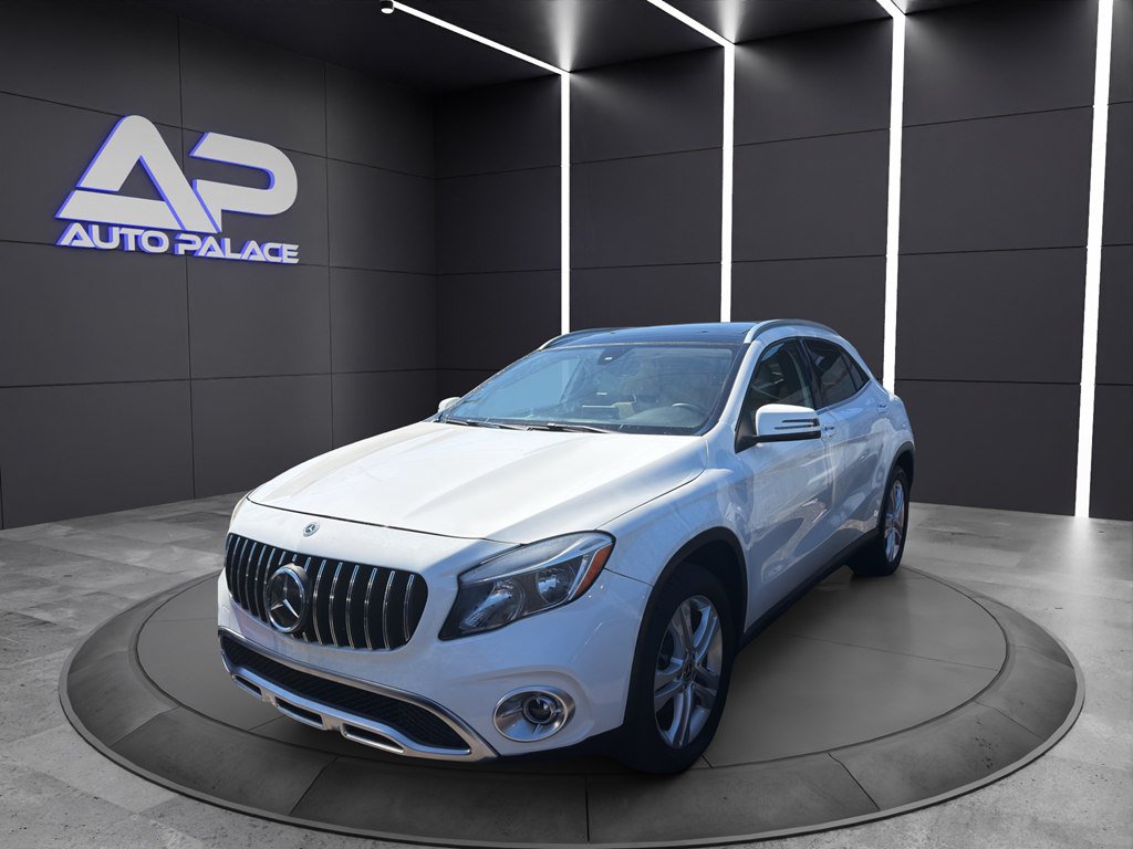 Used 2019 Mercedes-Benz GLA 250 4MATIC w/ Premium Package