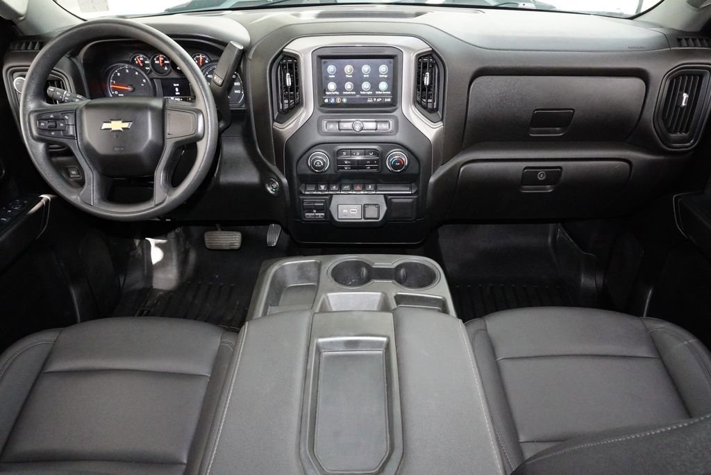 Used 2024 Chevrolet Silverado 3500 W/T image 22