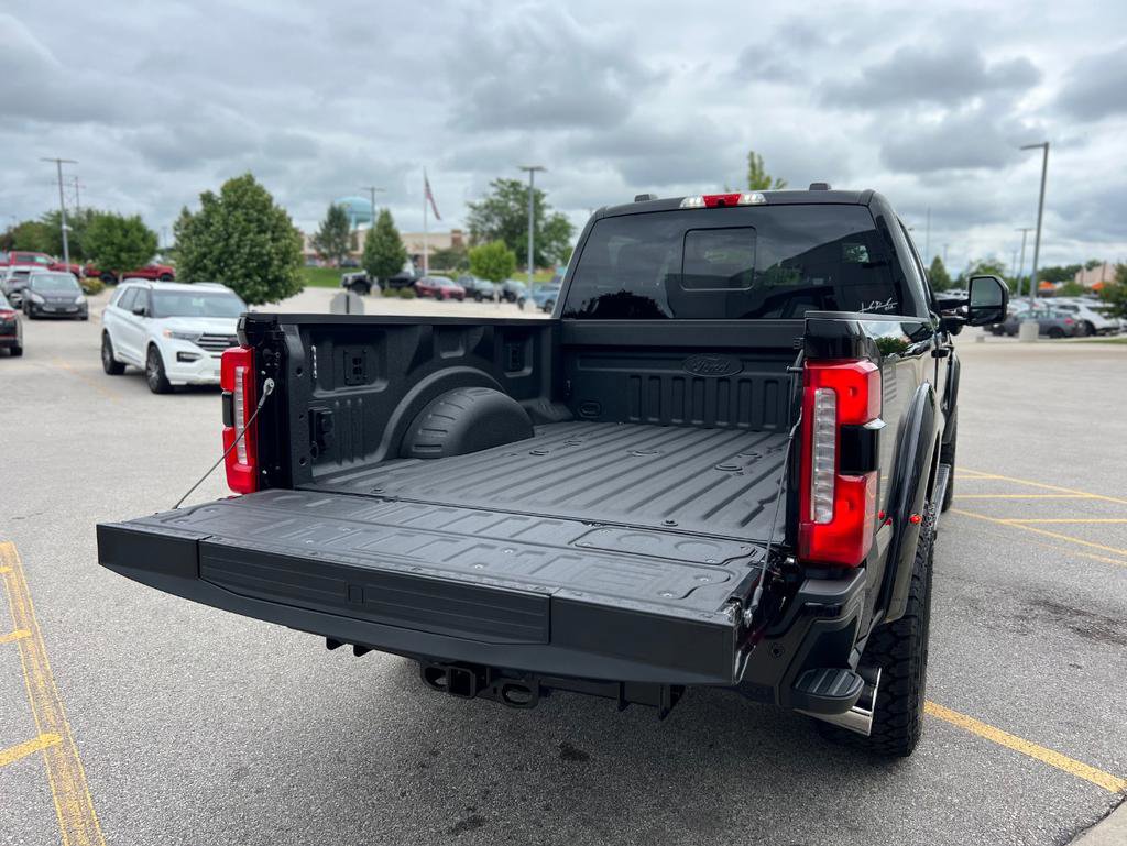 New 2025 Ford F250 Lariat w/ Lariat Ultimate Package image 19