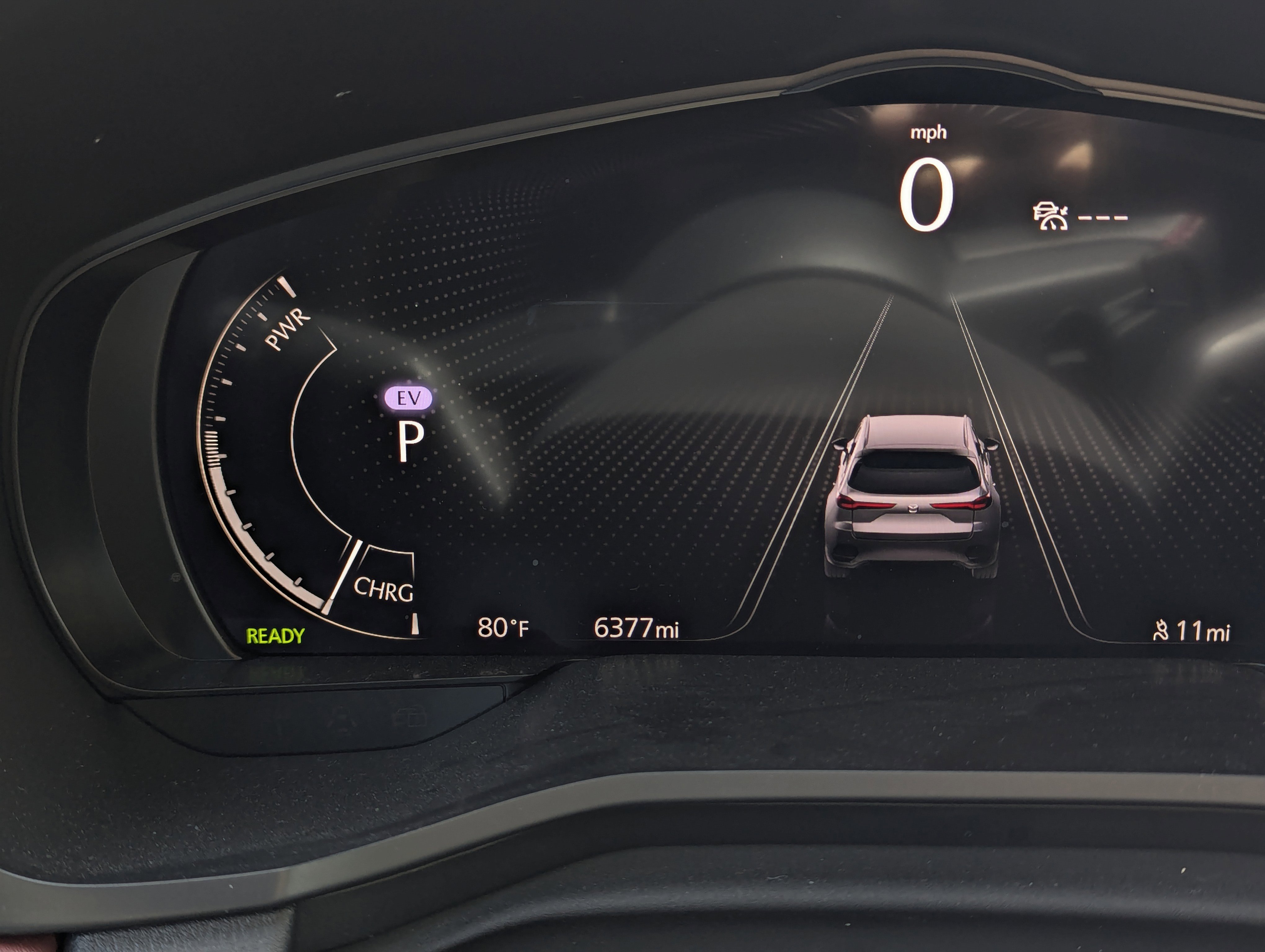 Certified 2025 MAZDA CX-70 Plug-In Hybrid w/ Premium Plus AWD/4WD image 13