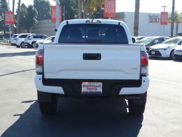 Used 2023 Toyota Tacoma TRD Off-Road w/ TRD Premium Off Road Package image 14
