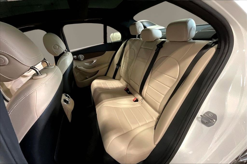 Used 2021 Mercedes-Benz C 300 4MATIC Sedan image 22
